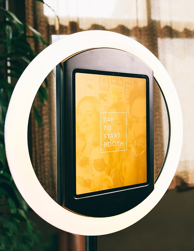 Add branding to HALO photo booth