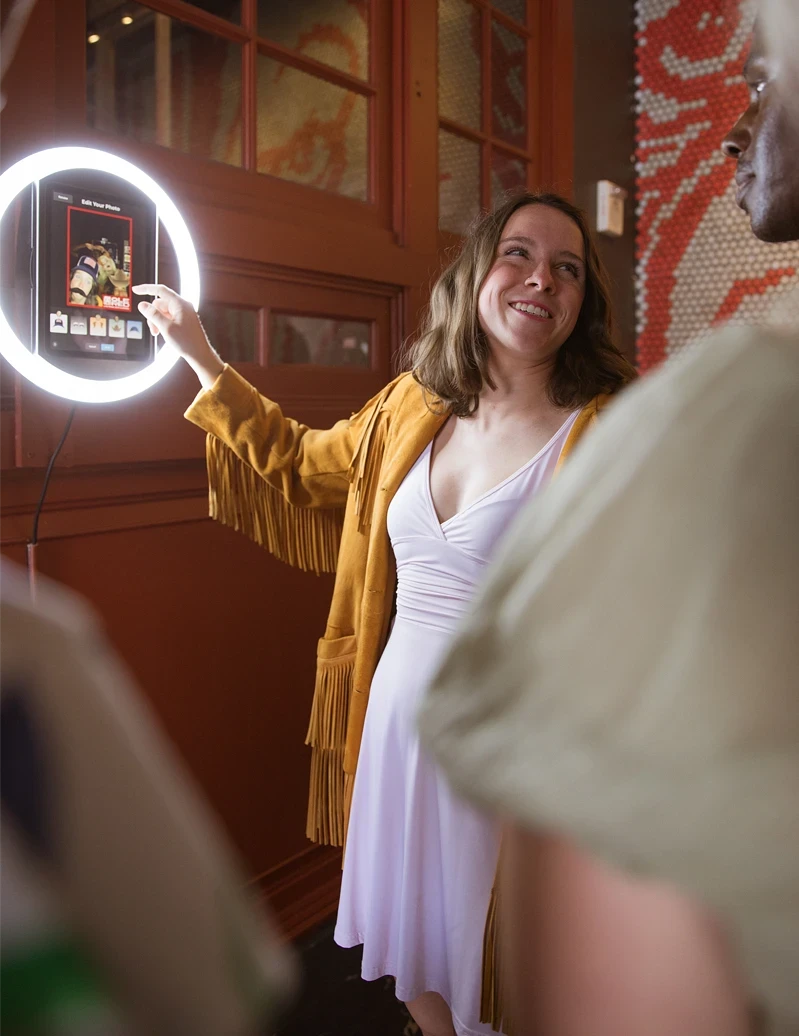 Photo booth wall mounting