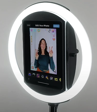 Easy to set up photo booth for rentals